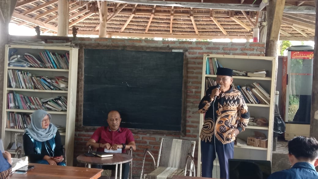 Sosialisasi program HKI dari Dinas Pariwisata untuk UMKM Madurejo